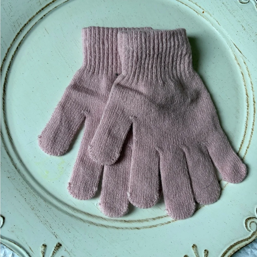 Choose 3 for $9 Pink Girls Knit Gloves nwt